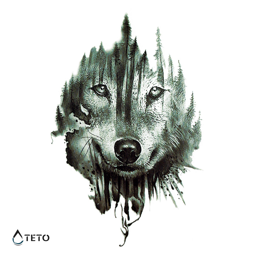 Lupo nella foresta