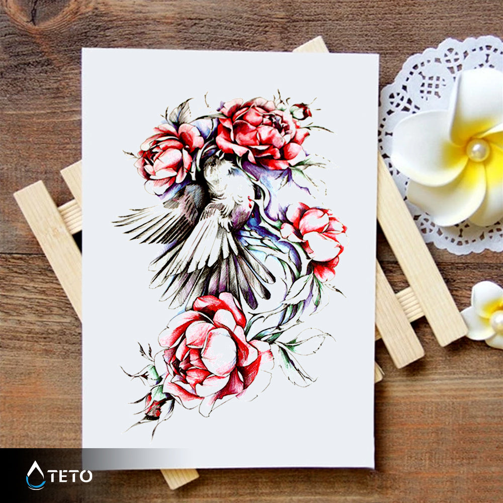 Uccello con fiori