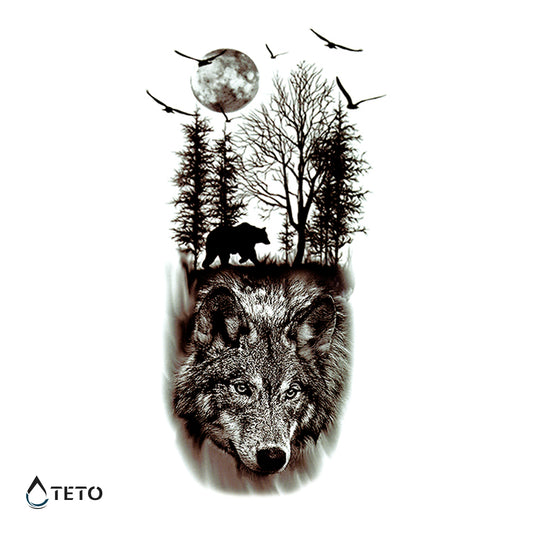Lupo e orso nella foresta